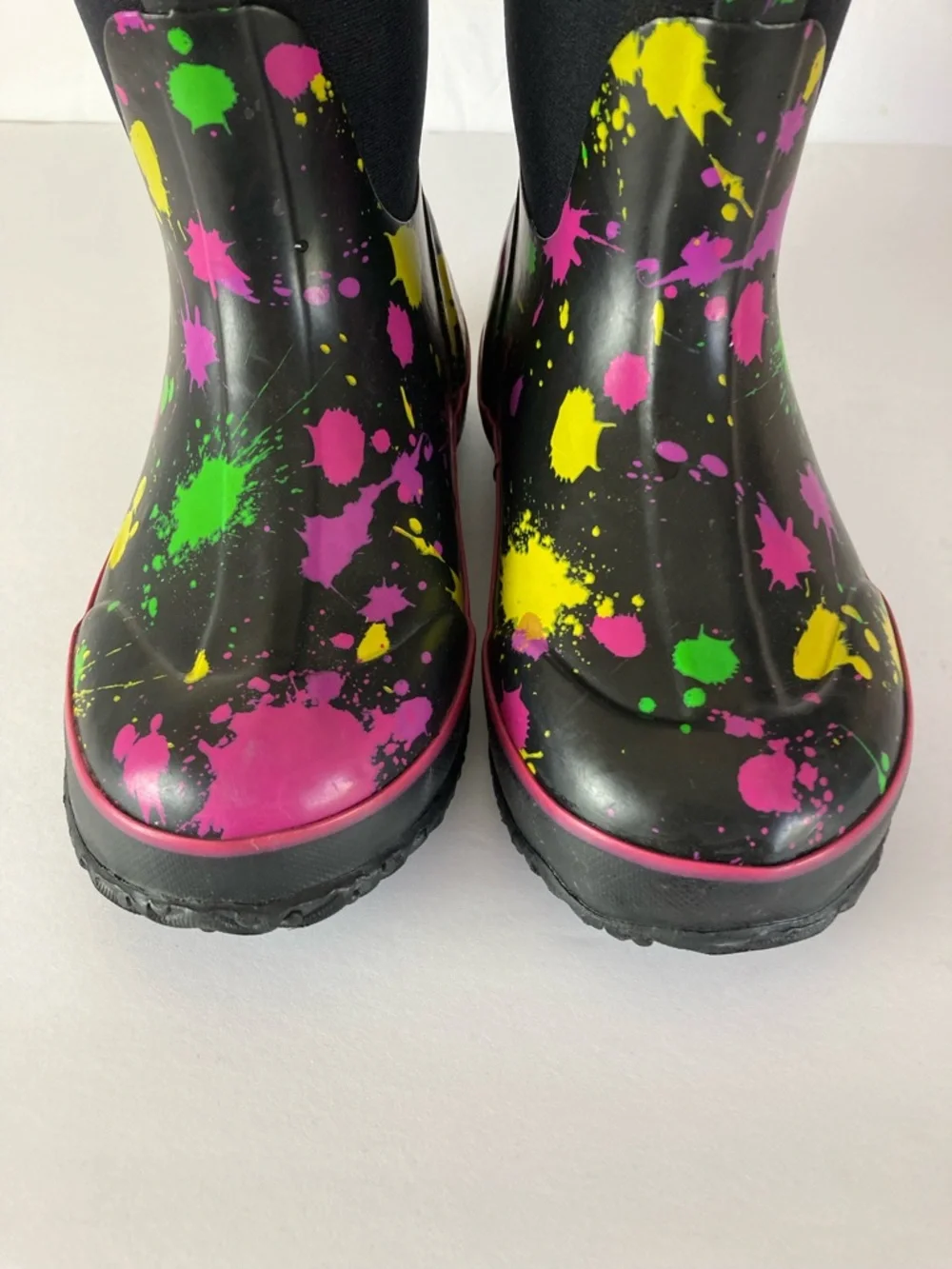 Bogs Waterproof Paint Splat Print Boots Black Purple Girl Size 2